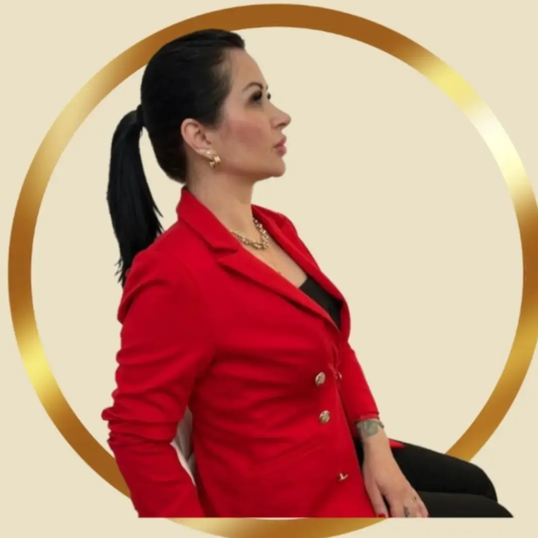 Foto Dra. Andrea Takeuti